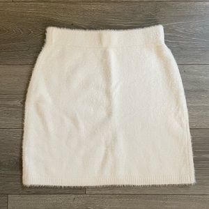 NWOT Fuzzy High Waisted Skirt